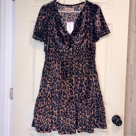 French Connection Dresses & Skirts - French Connection Velvet Leopard Print Dress Small Smocked Waist NWT